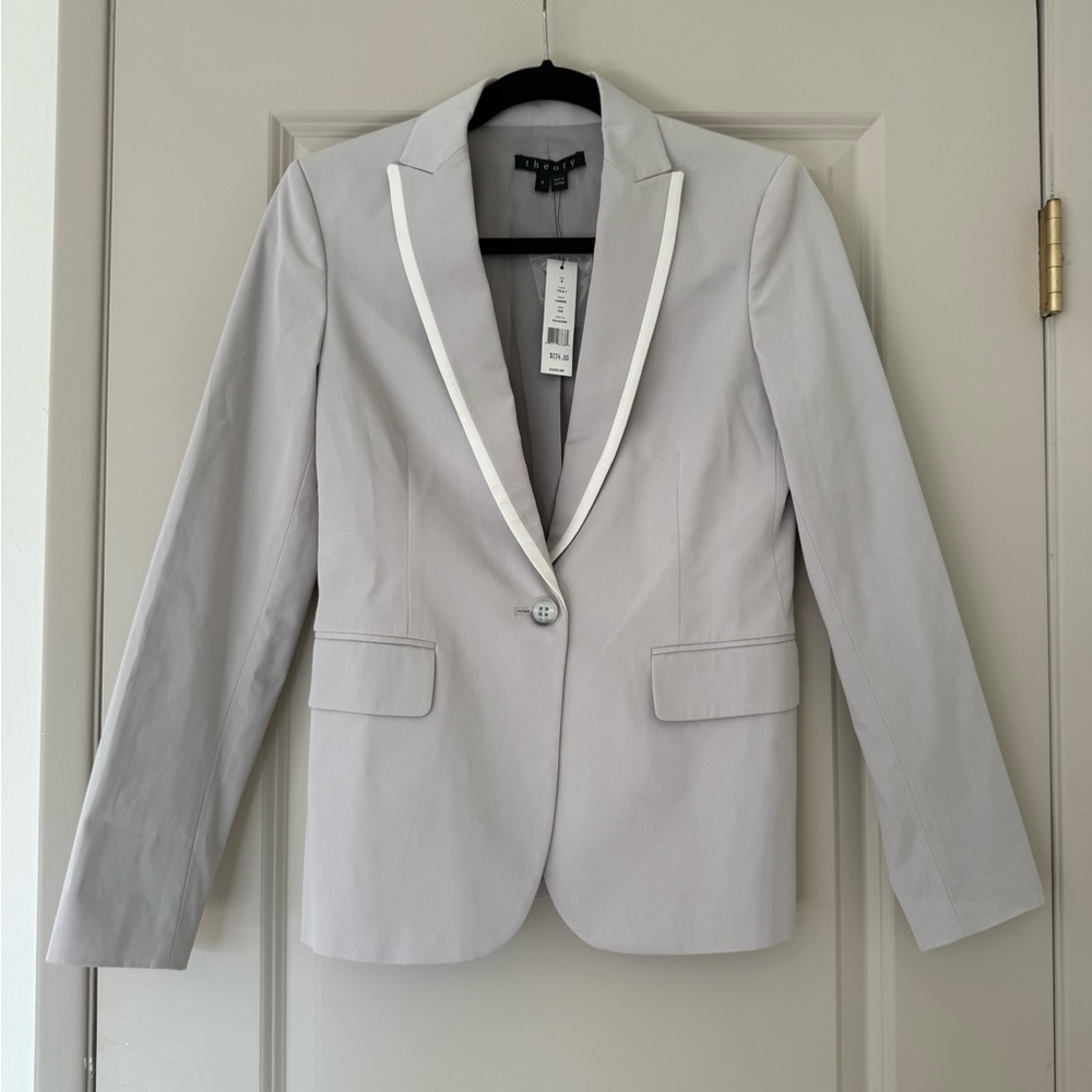 NWT Theory Light Gray Blazer with White Trim | Size 4